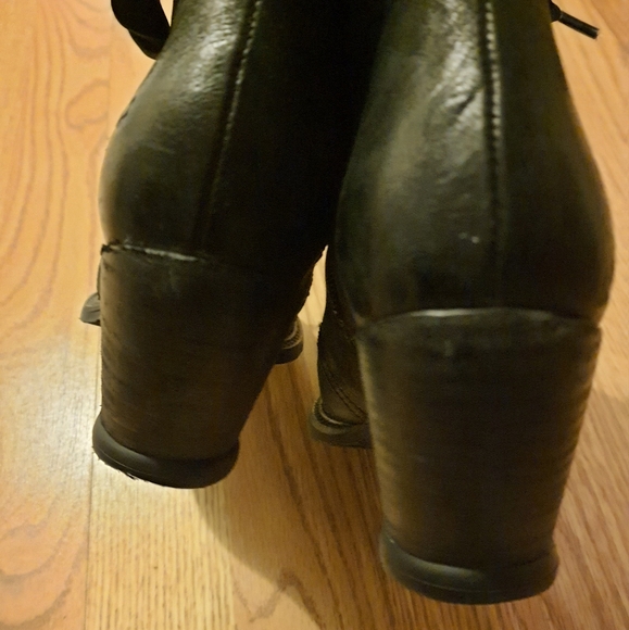 John Fluevog East End Gladstone Boots - Picture 6 of 6